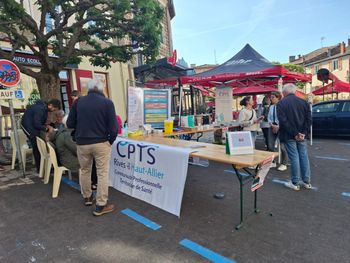 Sensibilisation aux risques d'AVC :  à la rencontre des habitants de Langeac